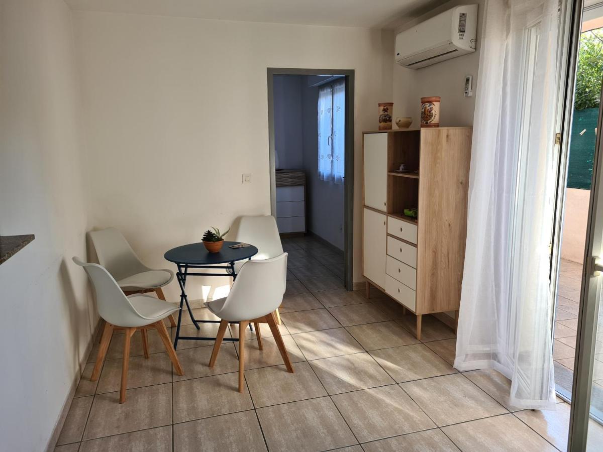 Superbe Appartement Avec Parking Gratuit Et Coin Exterieur Biguglia  Luaran gambar